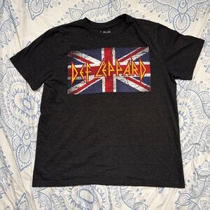 Def Leppard Shirt Large